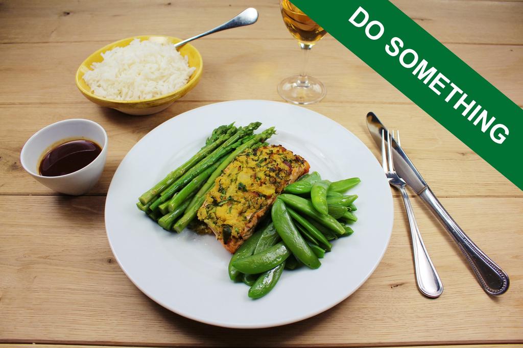 SALMON FILLET WITH ORANGE AND SOY SAUCE, BASMATI RICE, SUGARSNAPS AND GREEN ASPARAGUS