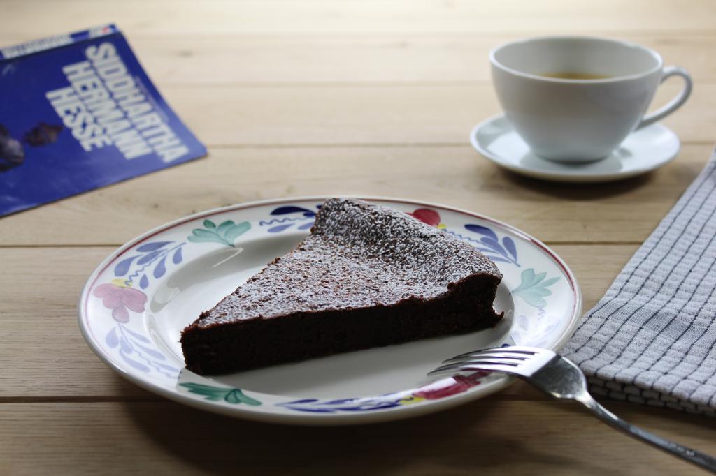 PORTION DE TARTE AU CHOCOLAT