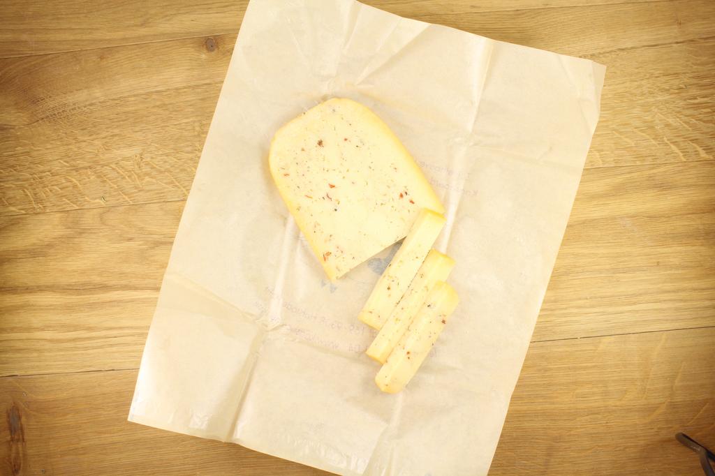 CHEESE WITH THYME